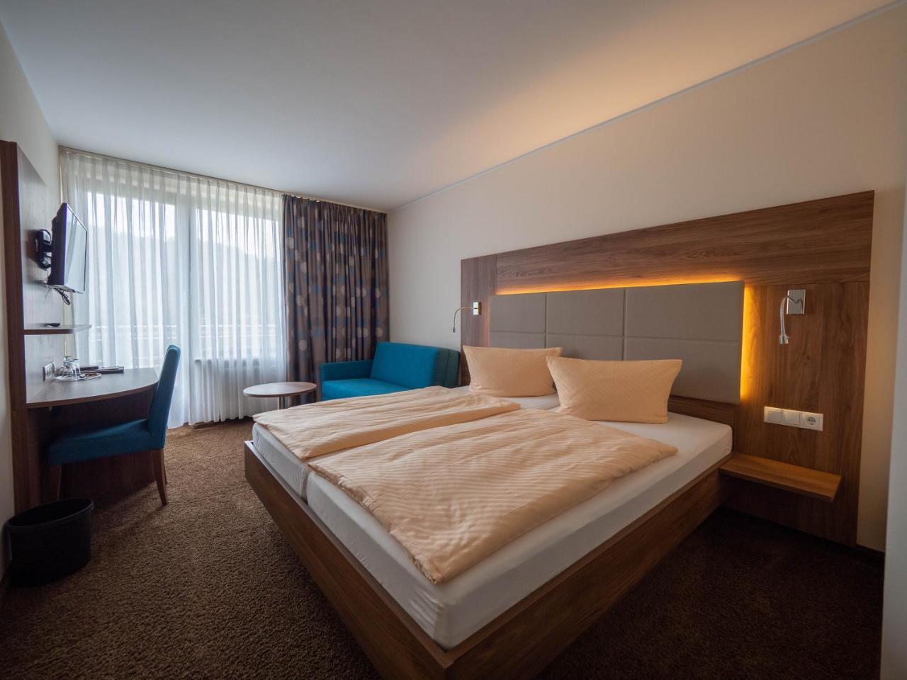 Hotel Villa am Rhein Andernach Esterno foto